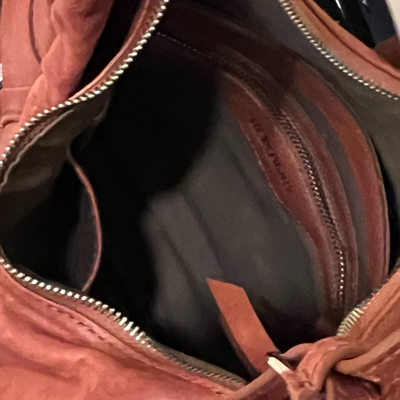 Roxbury Leather Brown with Silver Hardware Shoulder Bag - Picture 4 of 9